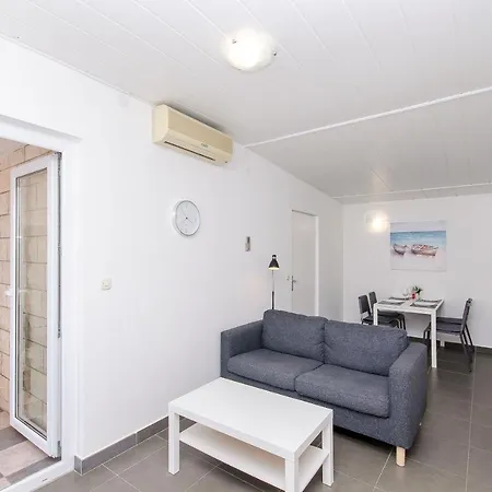 Apartments Liana - Vala Mimice Exterior photo